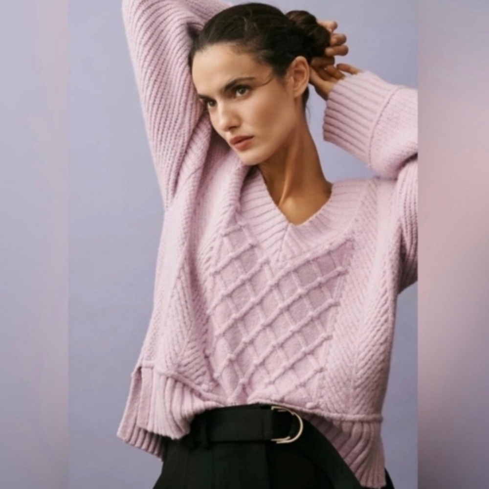 Anthropologie Maeve Tilly V-Neck Pullover Sweater Lilac Purple XS Cable Knit